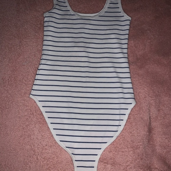 striped bodysuit! - Picture 3 of 3